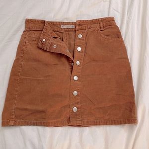 Pull & Bear corduroy skirt (1)